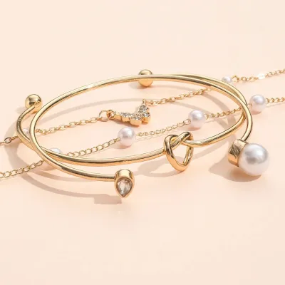 Classic Pearl Rhinestone Butterfly Bracelet for Women (4 Pcs)